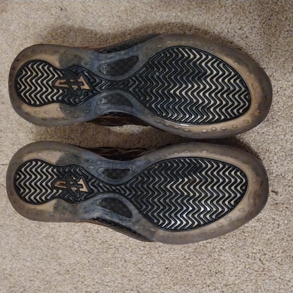 Shoes - Picture 4 of 4